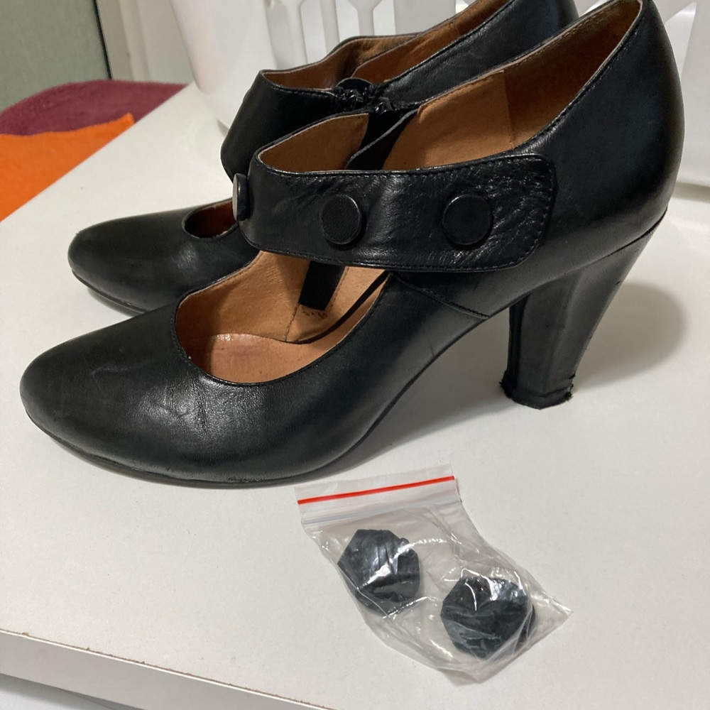 Black Leather Mary Jane Heels